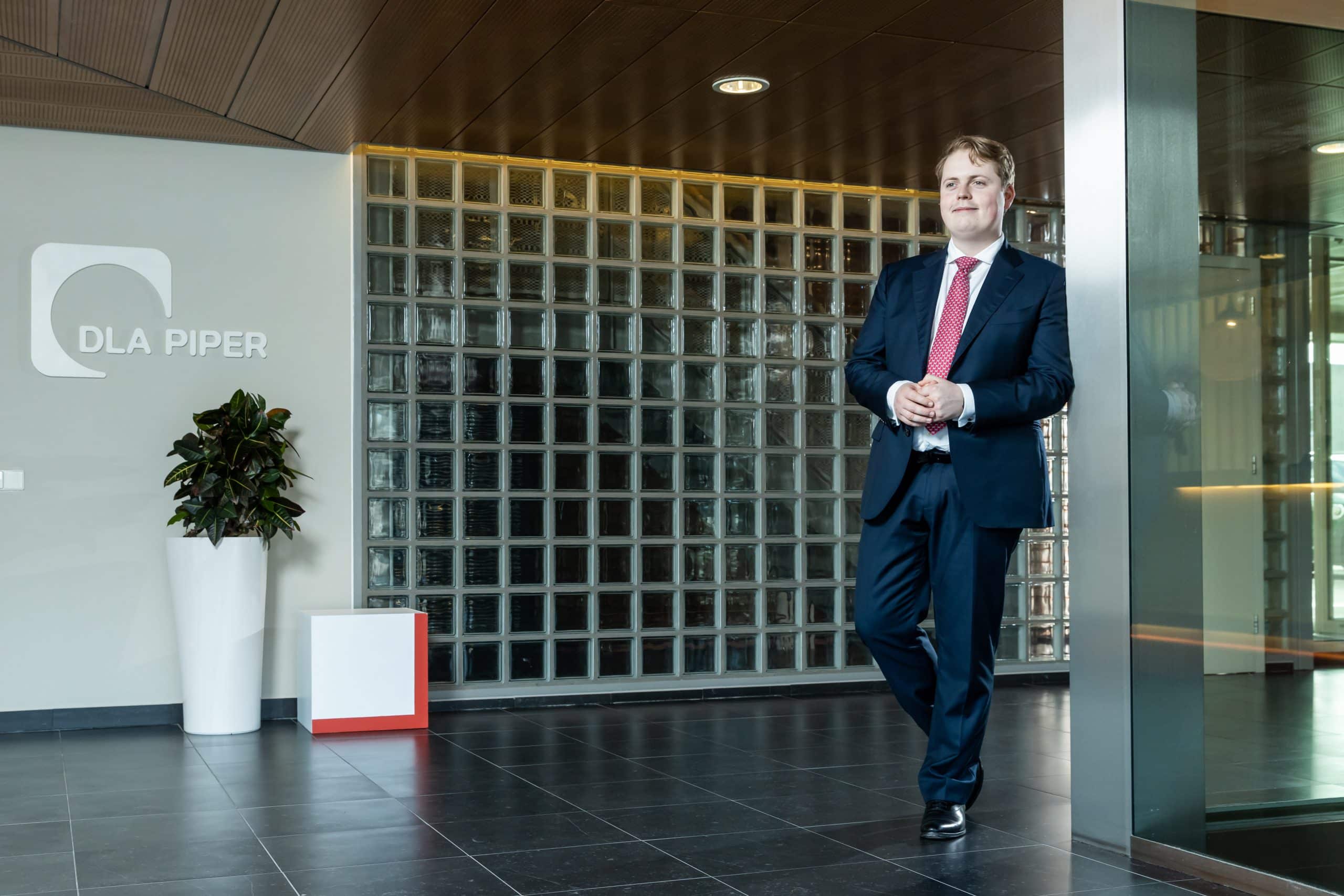 Een constitutioneel hof durft vaak verder te gaan dan een normale